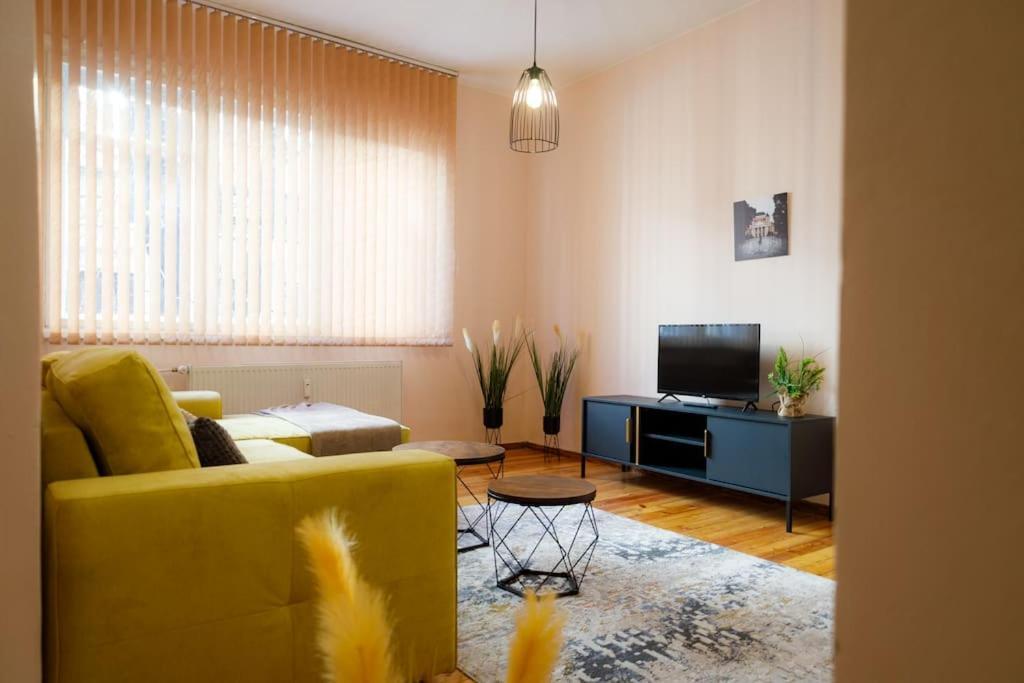 Apartamento A Gem In The Heart Of Sofia 1Bdr Str Slavyanska Exterior foto